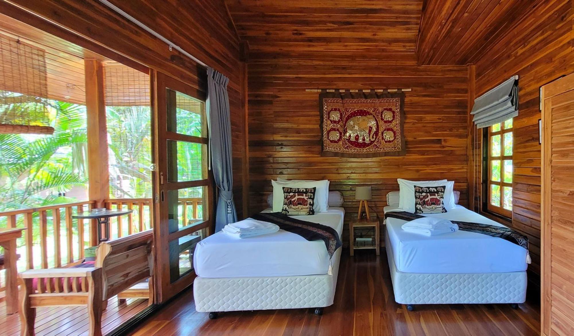 Samui Blue Bird Bed and Breakfast Mae Nam Exteriör bild