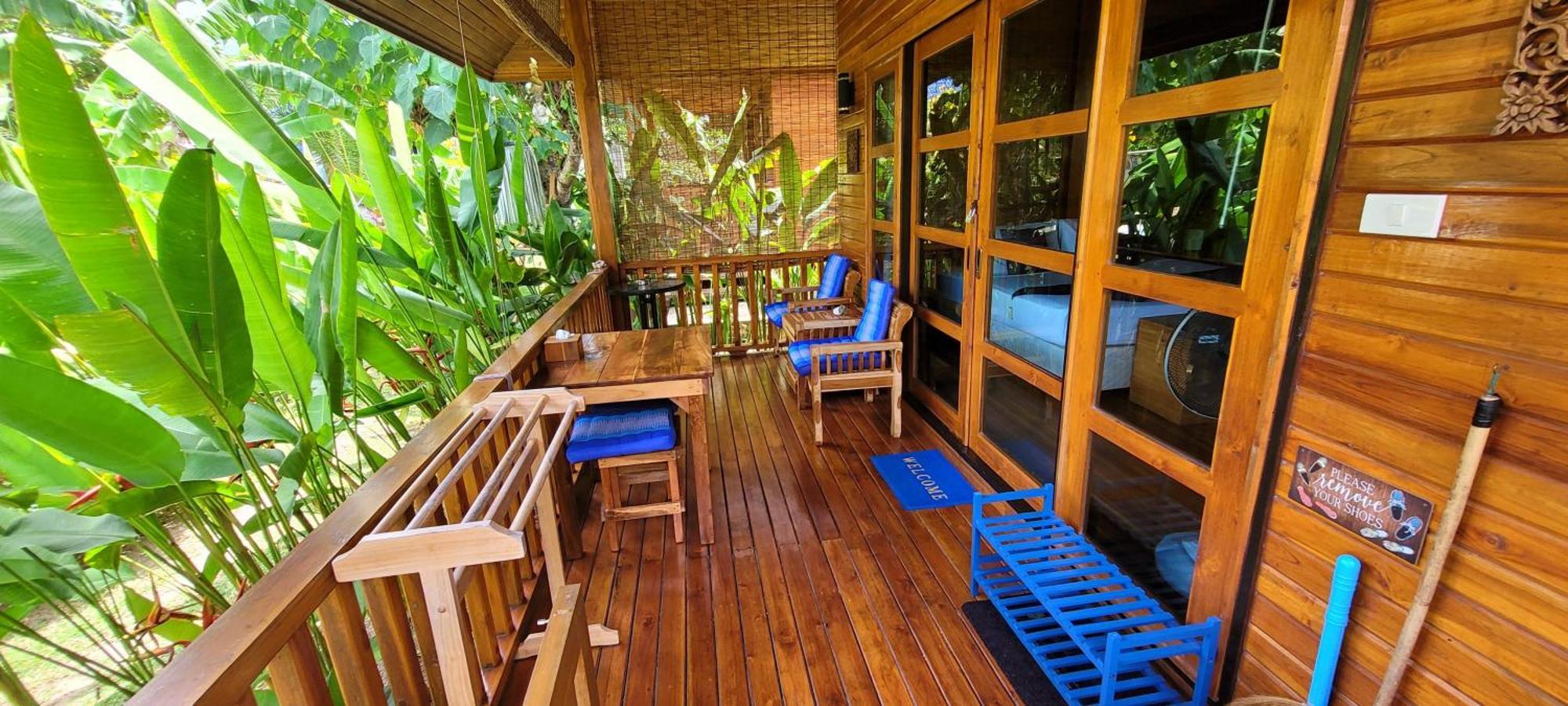 Samui Blue Bird Bed and Breakfast Mae Nam Exteriör bild